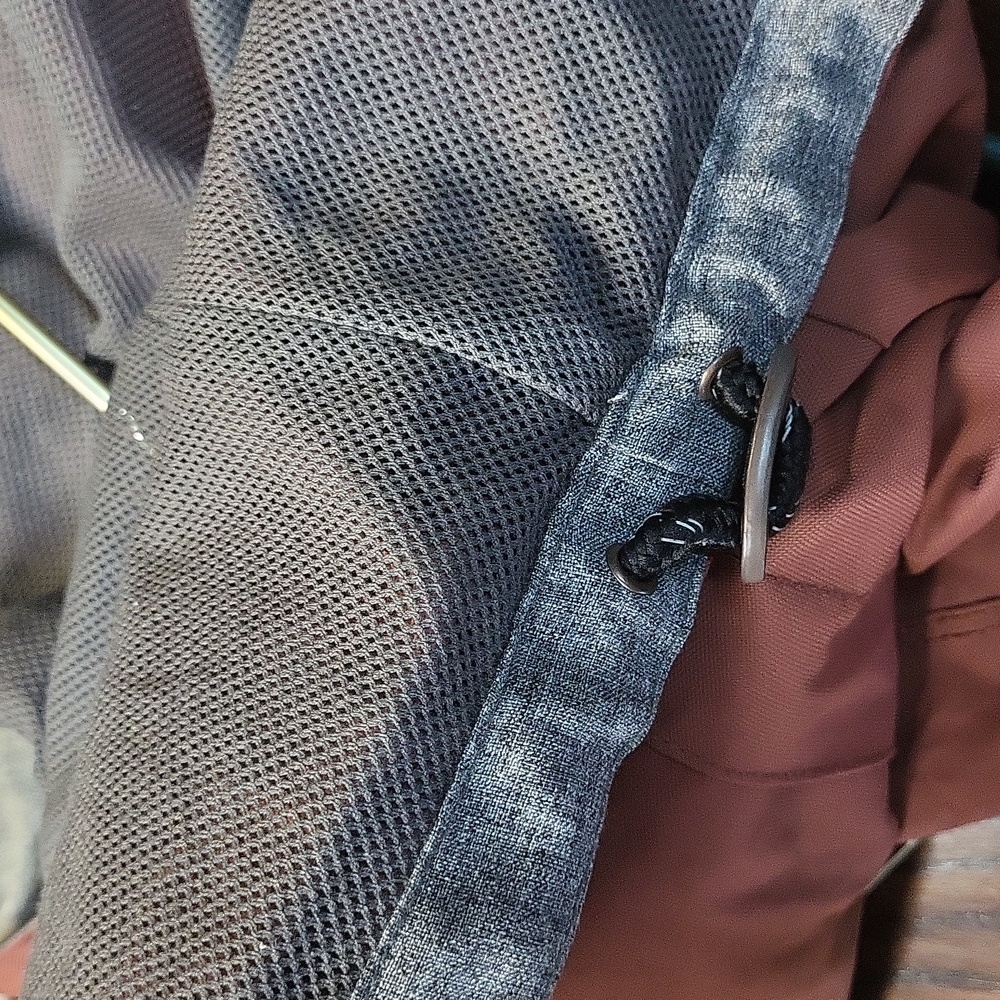 Red Herring Jacket - Picture 11 of 15